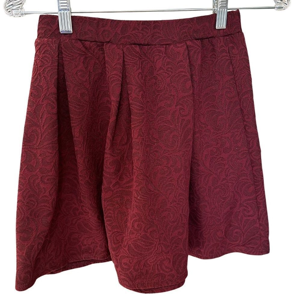 JOE B Jacquard Embossed Skirt Red-Burgundy Size Small